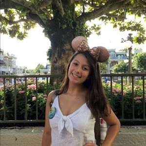 Meet your Posher, Jaclyn